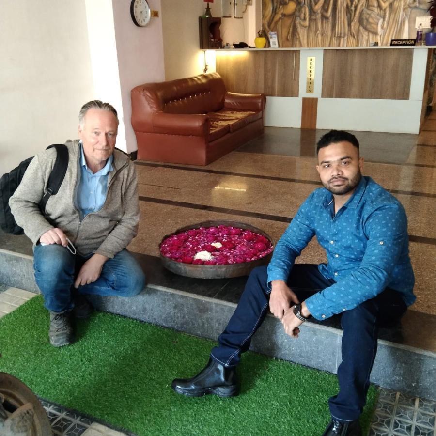 Awesome Home Stay Agra  Exteriör bild