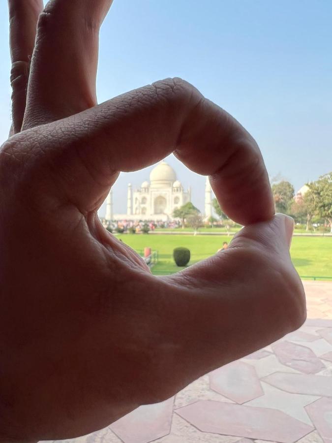 Awesome Home Stay Agra  Exteriör bild
