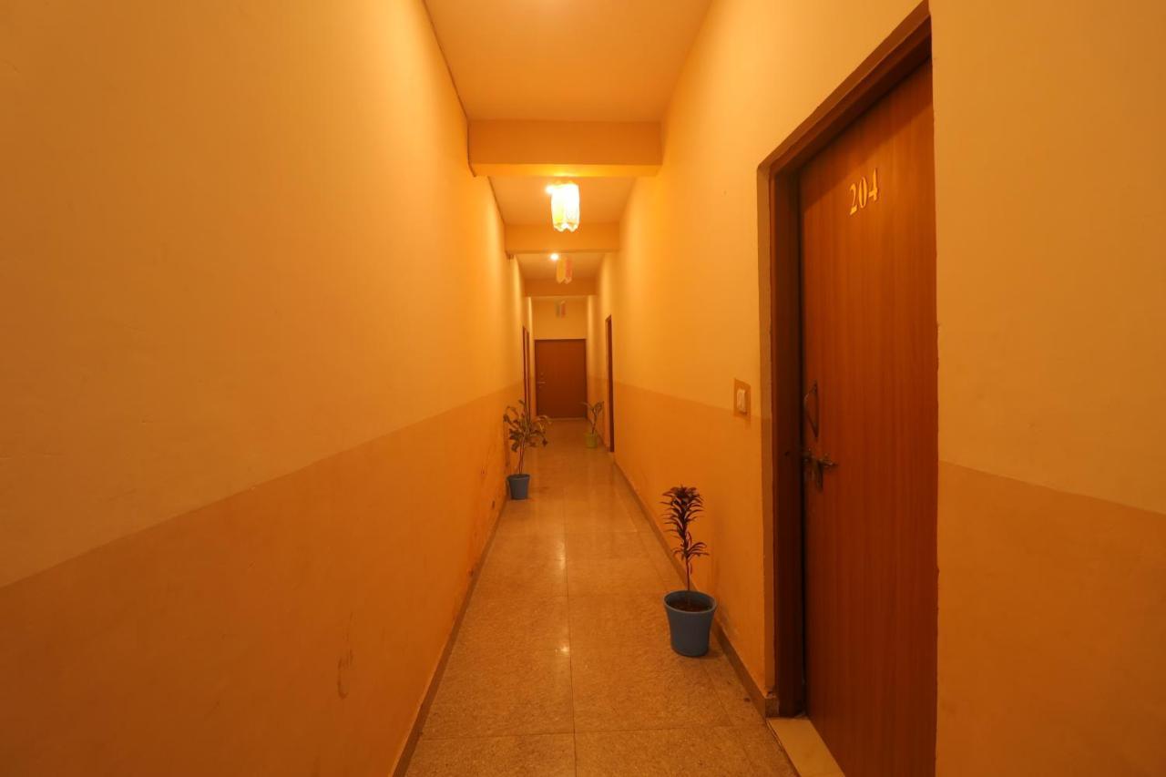 Awesome Home Stay Agra  Exteriör bild